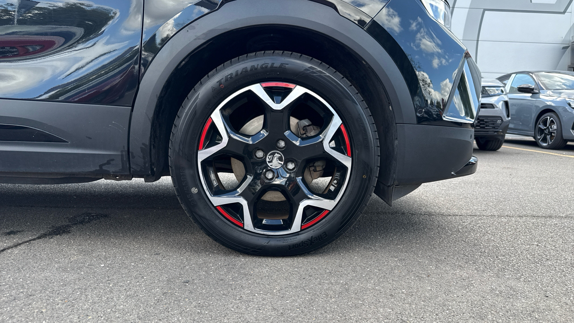 car image