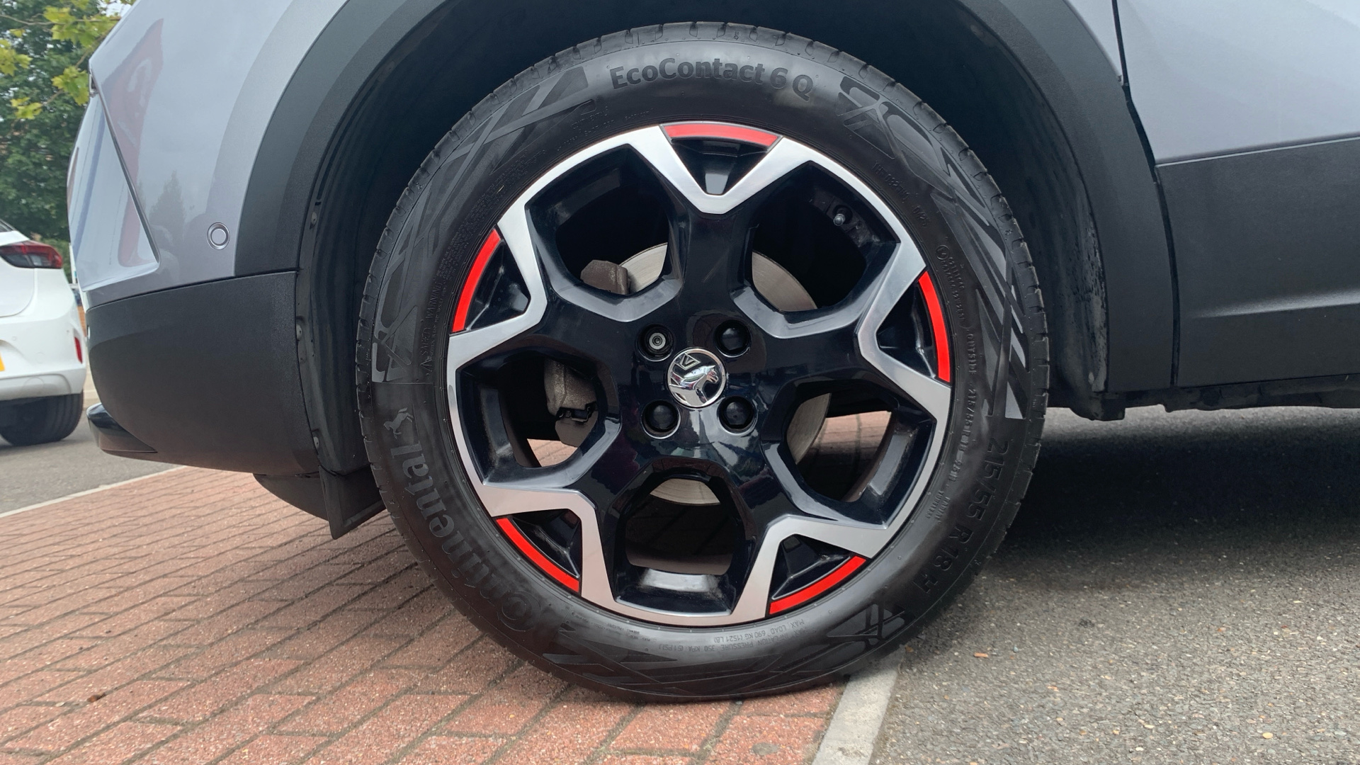 car image