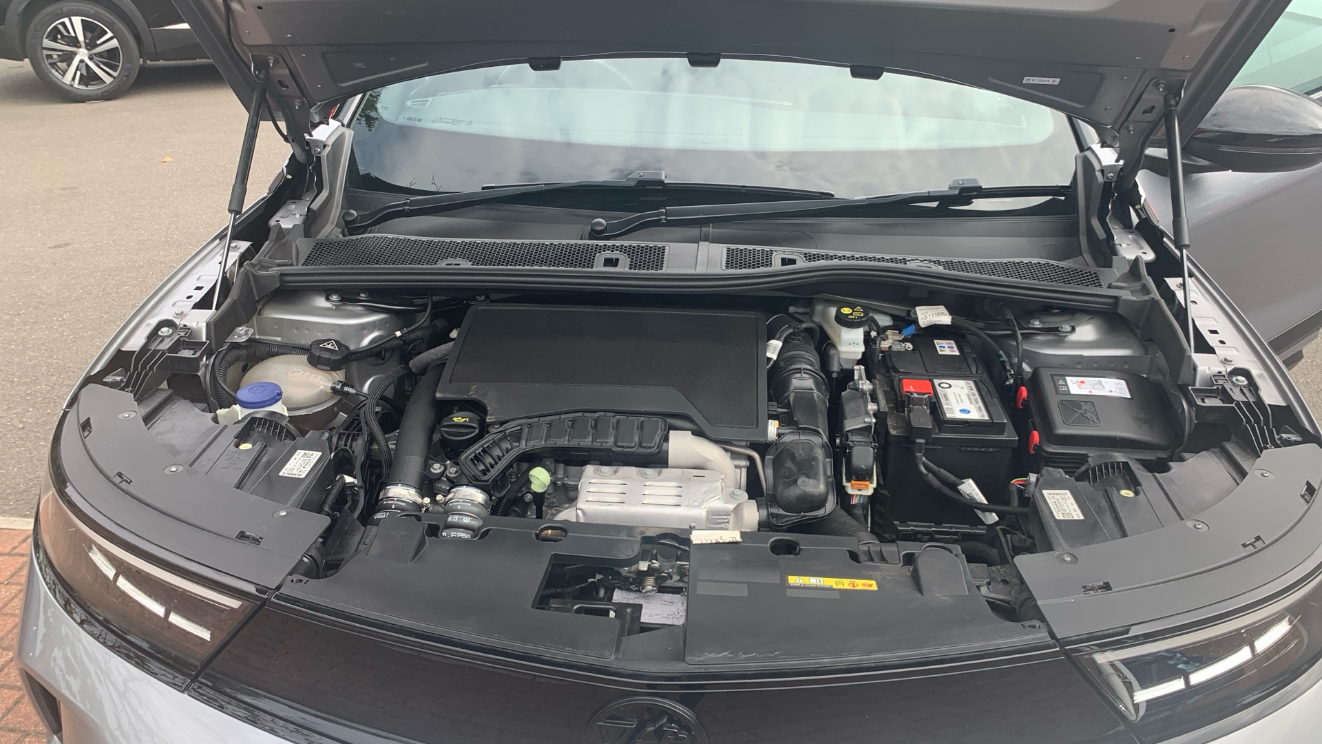 car image