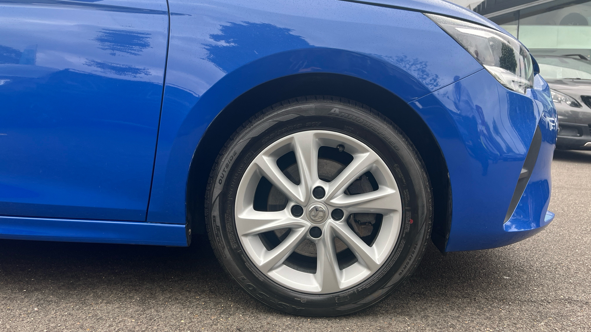 car image