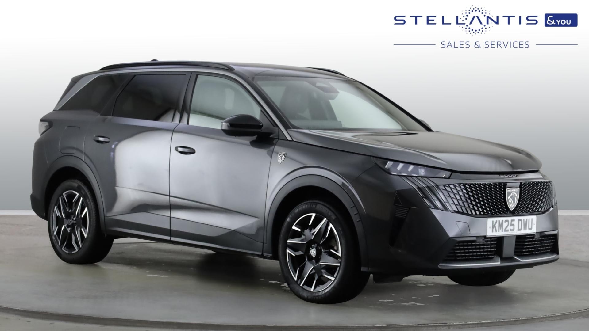2025 Peugeot 5008