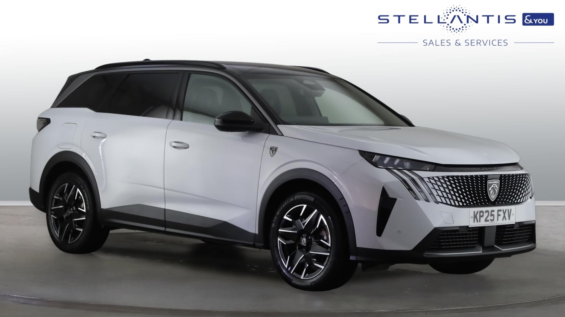 2025 Peugeot 5008