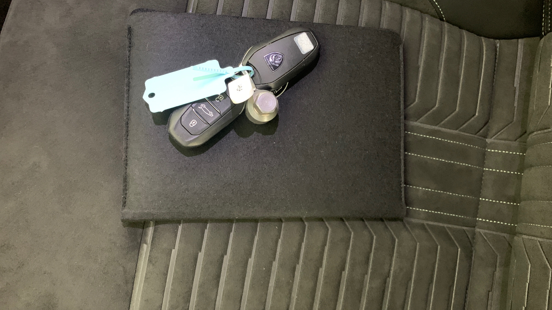 car image
