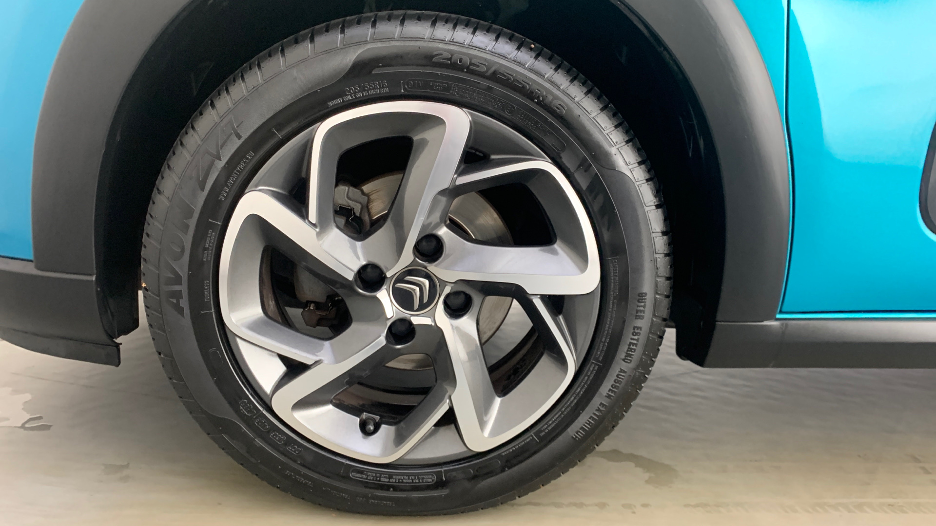 car image