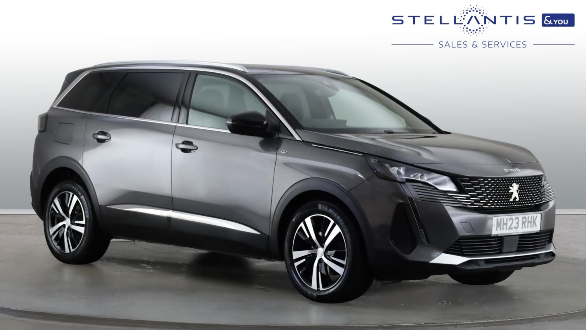 2023 Peugeot 5008