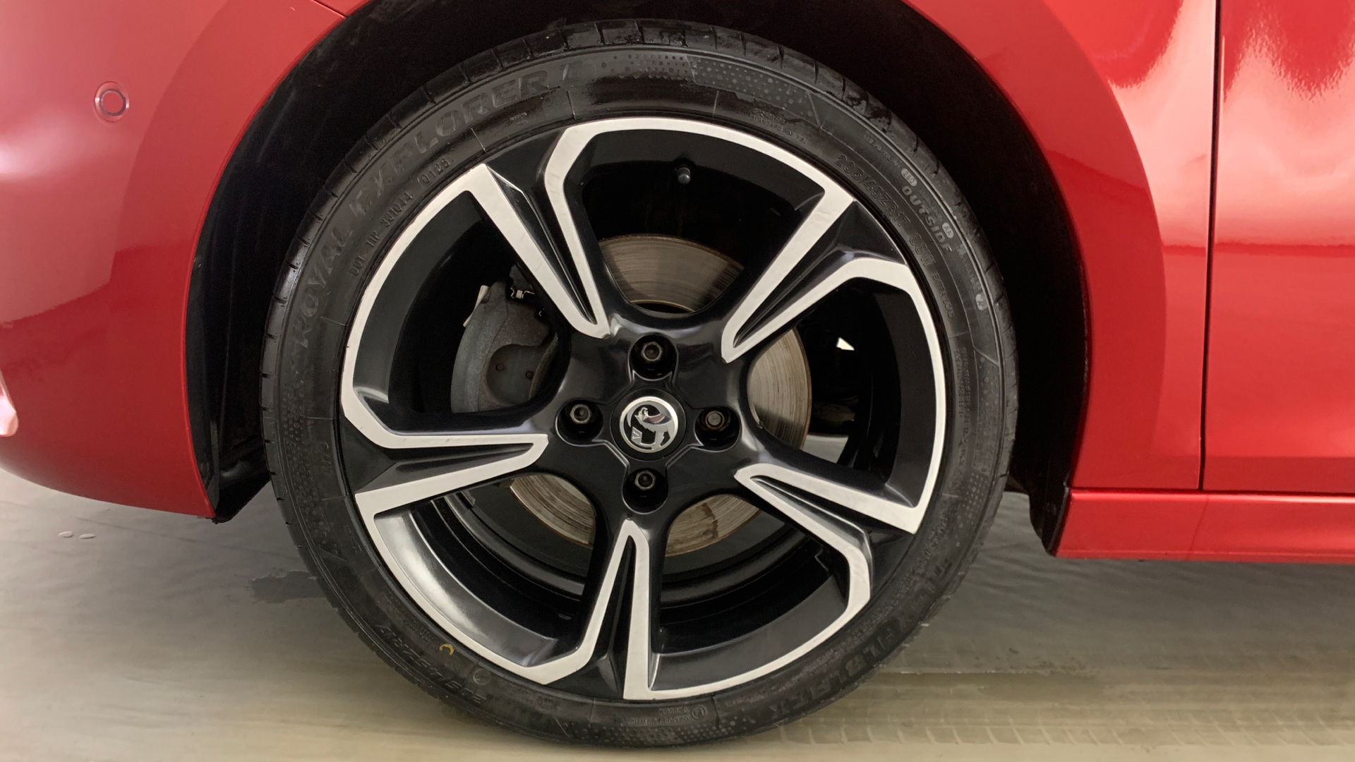 car image