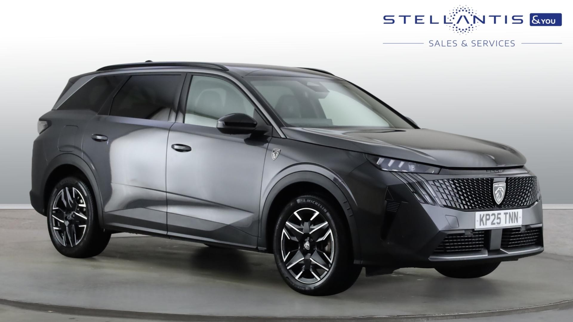 2025 Peugeot 5008