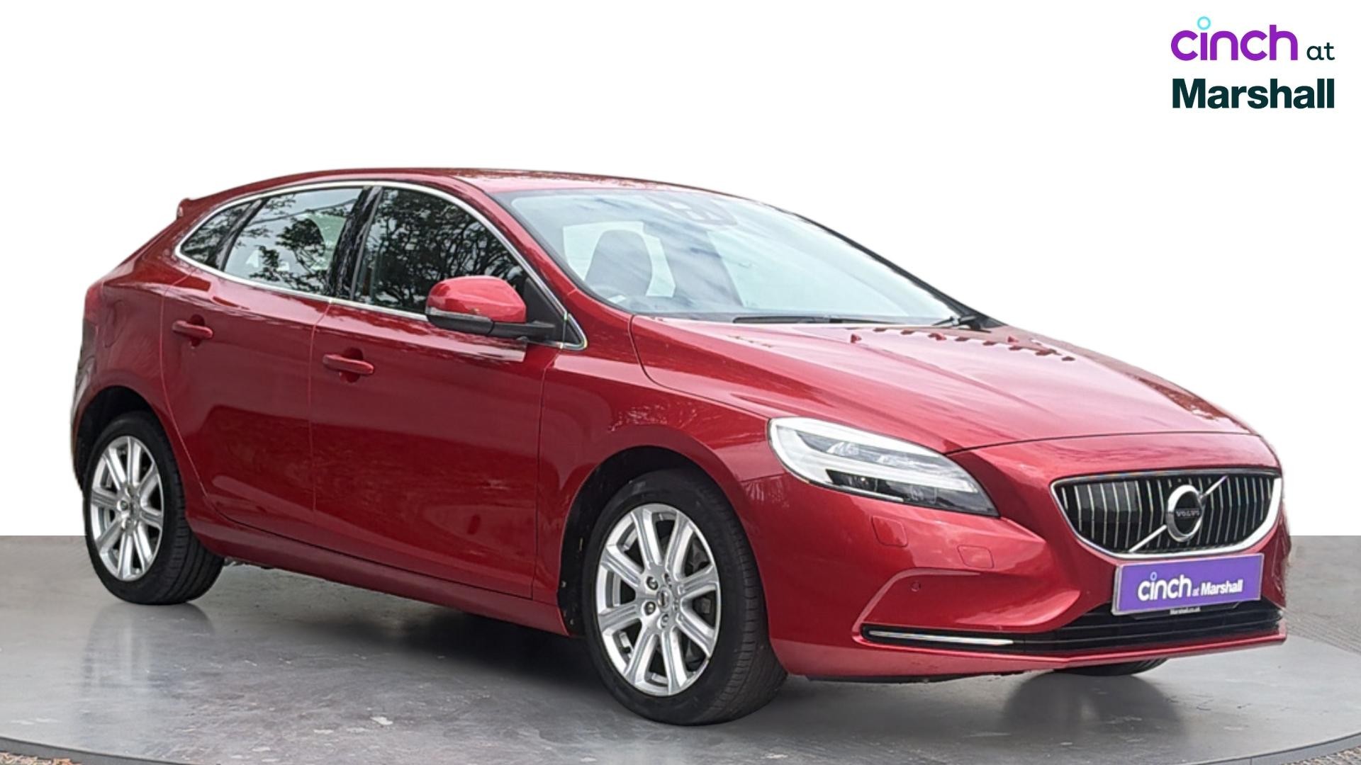 Volvo V40 listing photo