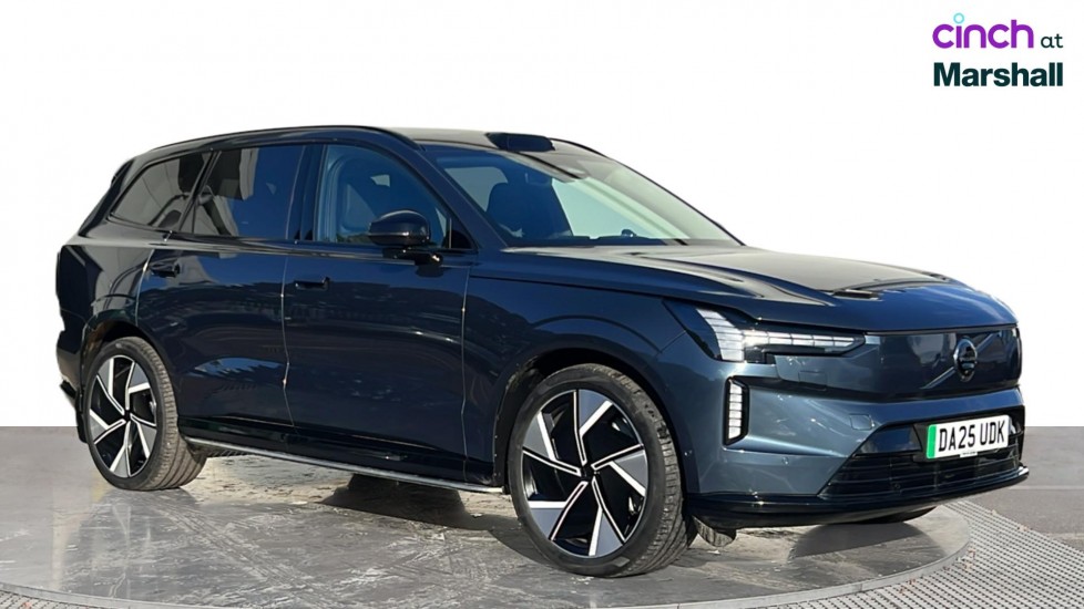 2025 Volvo EX90