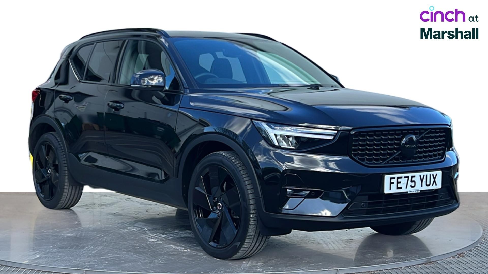 Volvo XC40 listing photo