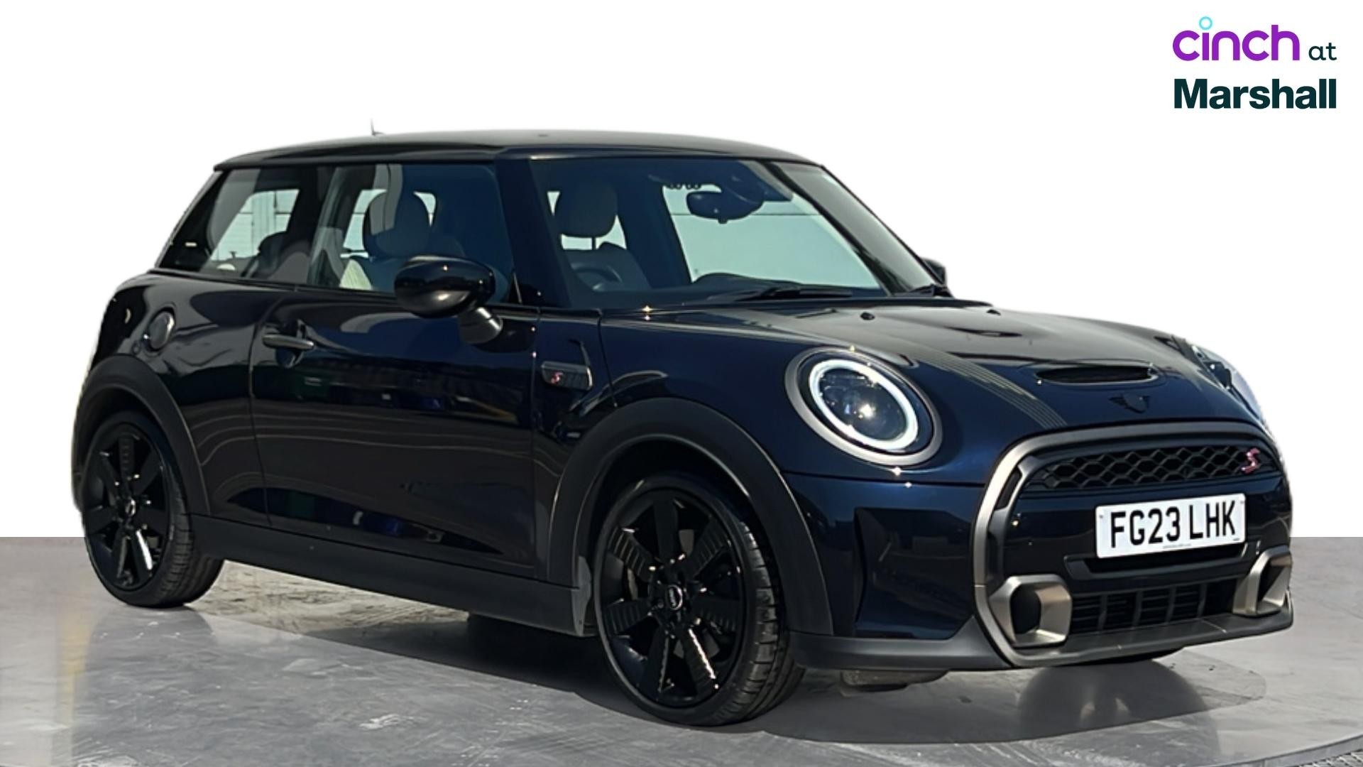 MINI Hatchback listing photo
