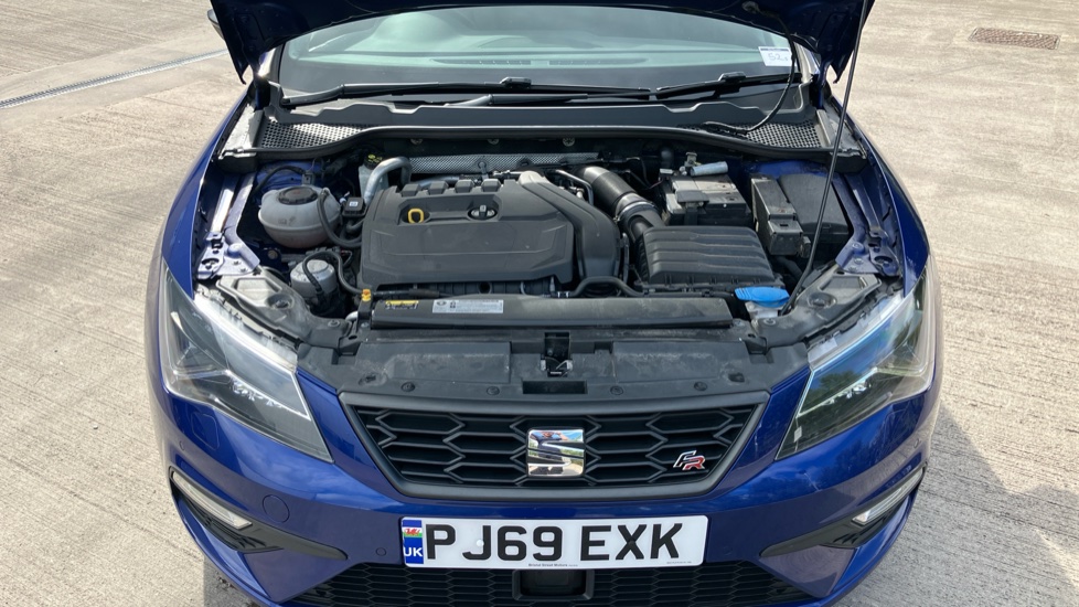 SEAT Leon 1.5 TSI EVO 150 FR Black Edition [EZ] 5dr Petrol Hatchback - Image 8