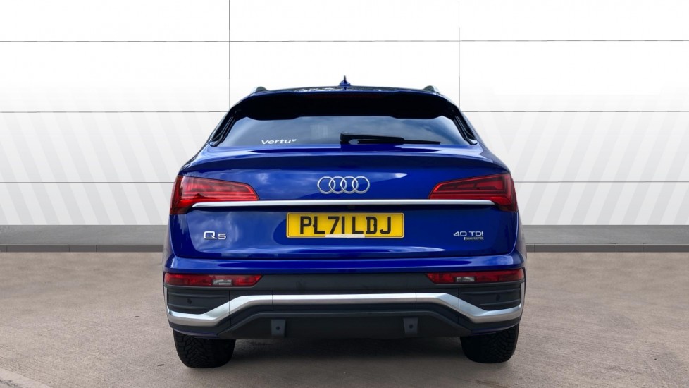 Audi Q5 40 TDI Quattro S Line 5dr S Tronic Diesel Estate - Image 6