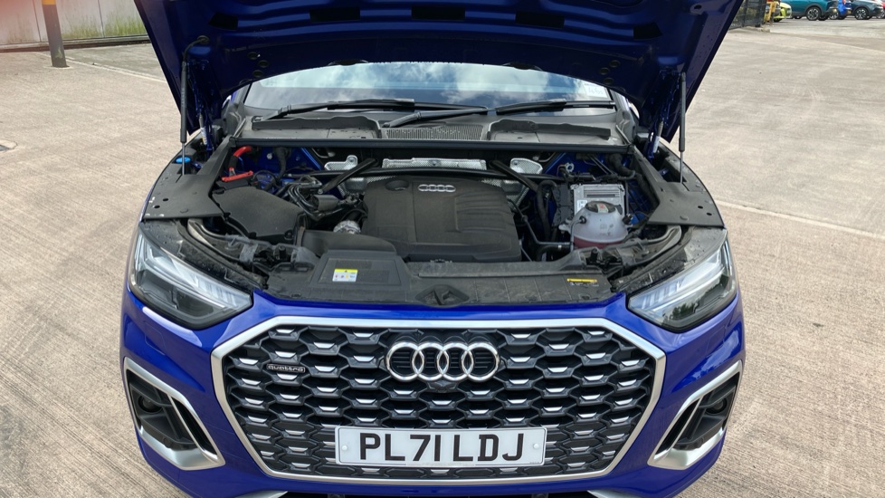 Audi Q5 40 TDI Quattro S Line 5dr S Tronic Diesel Estate - Image 8