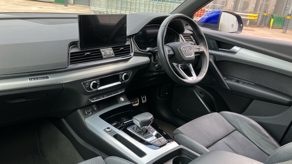 Audi Q5 40 TDI Quattro S Line 5dr S Tronic Diesel Estate - Image 9