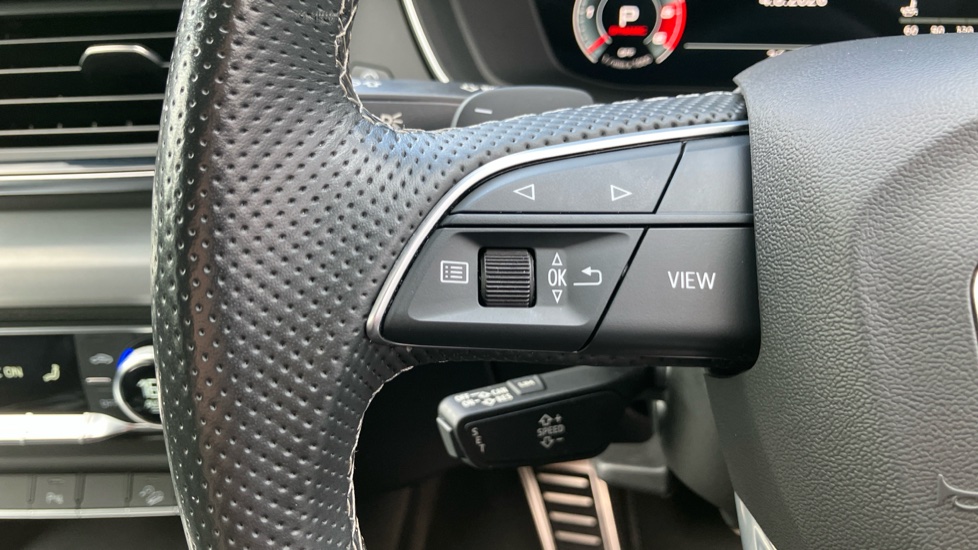 Audi Q5 40 TDI Quattro S Line 5dr S Tronic Diesel Estate - Image 32