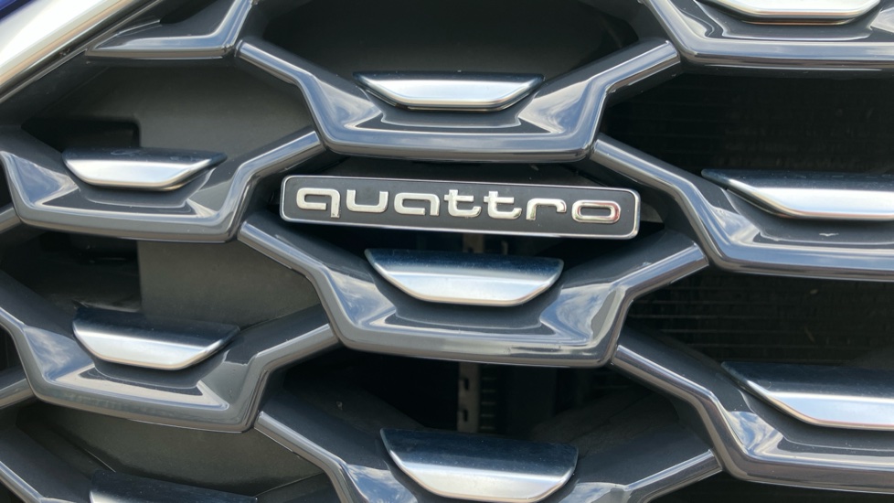 Audi Q5 40 TDI Quattro S Line 5dr S Tronic Diesel Estate - Image 70