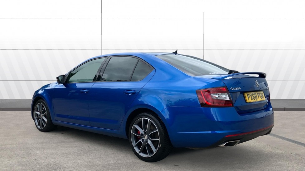 Skoda Octavia 2.0 TSI 245 vRS 5dr [Black Pack] Petrol Hatchback - Image 2