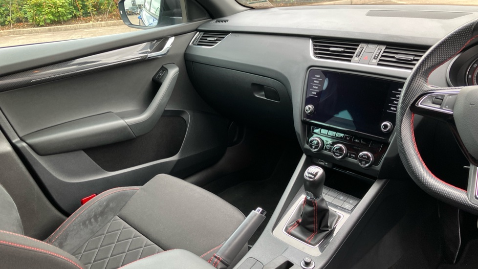 Skoda Octavia 2.0 TSI 245 vRS 5dr [Black Pack] Petrol Hatchback - Image 14