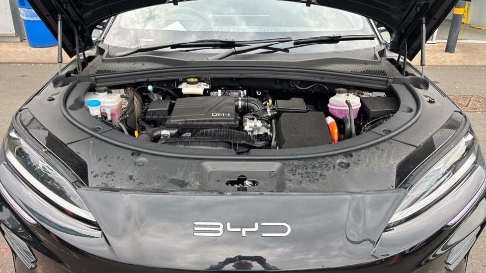 BYD Seal U 1.5 DM-i Comfort 5dr Auto Estate - Image 8