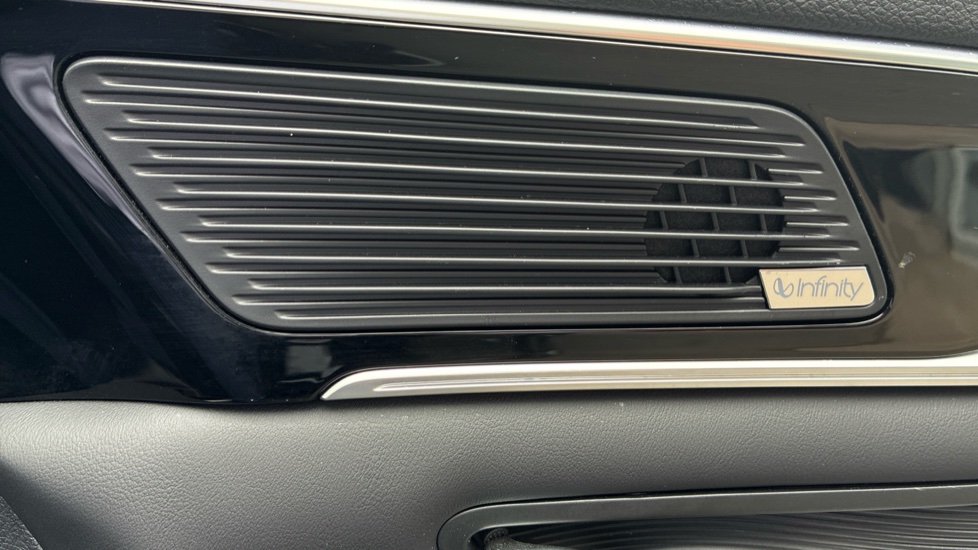BYD Seal U 1.5 DM-i Comfort 5dr Auto Estate - Image 29
