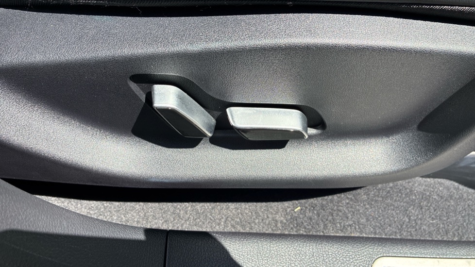 BYD Seal U 1.5 DM-i Comfort 5dr Auto Estate - Image 41