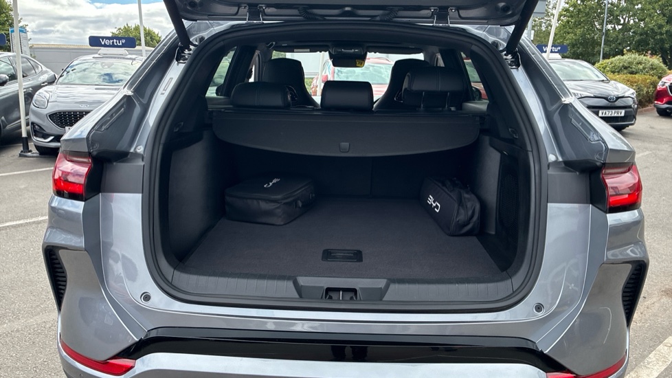 BYD Seal U 1.5 DM-i Comfort 5dr Auto Estate - Image 4