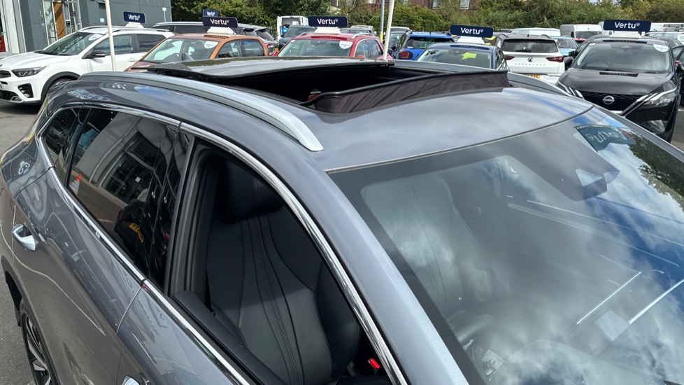 BYD Seal U 1.5 DM-i Comfort 5dr Auto Estate - Image 8