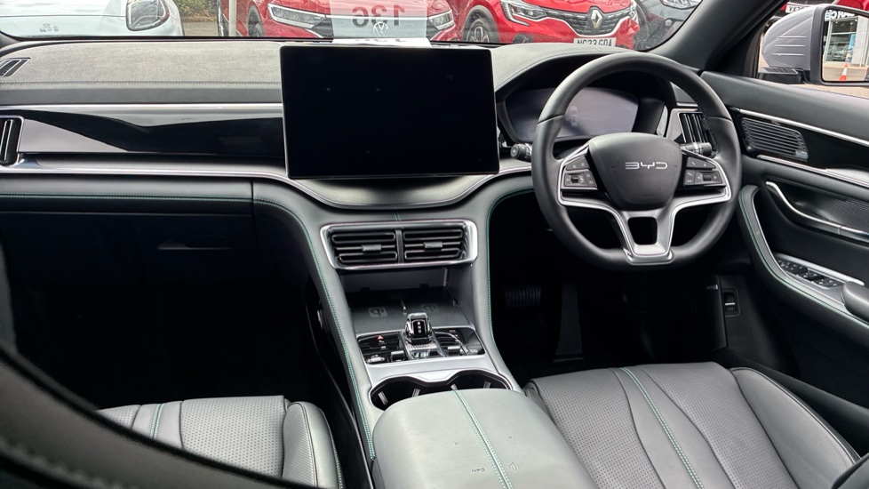 BYD Seal U 1.5 DM-i Comfort 5dr Auto Estate - Image 10