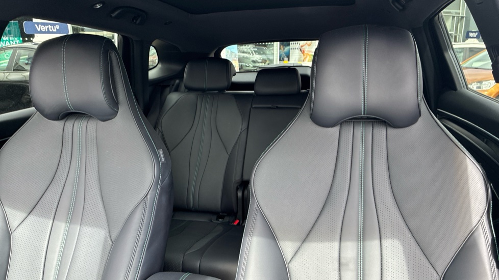 BYD Seal U 1.5 DM-i Comfort 5dr Auto Estate - Image 15