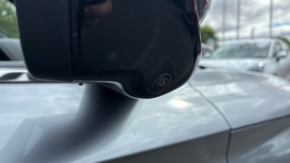 BYD Seal U 1.5 DM-i Comfort 5dr Auto Estate - Image 28
