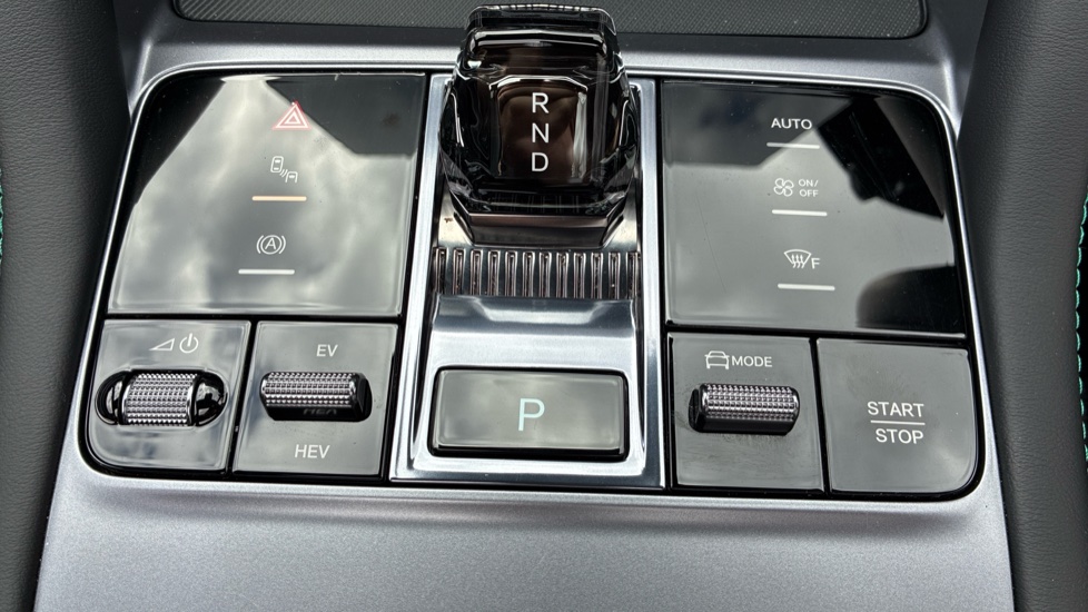 BYD Seal U 1.5 DM-i Comfort 5dr Auto Estate - Image 40