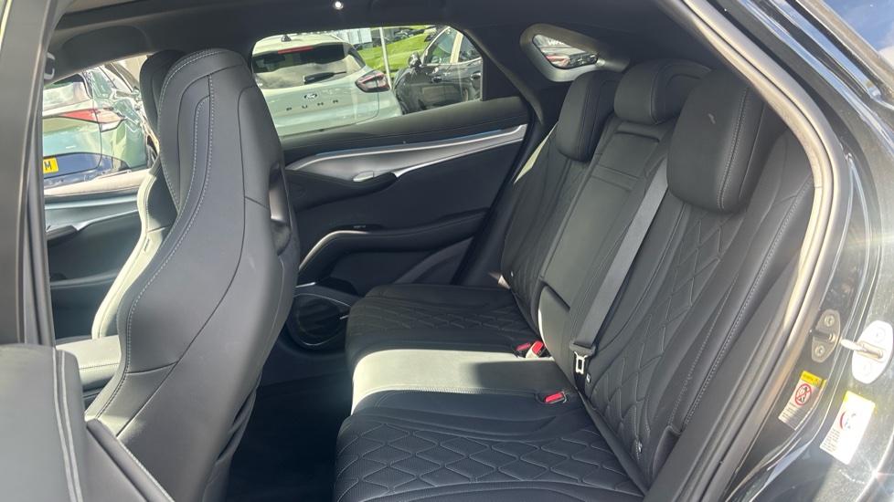 BYD Sealion 7 230kW Comfort 83kWh 5dr Auto Electric Estate - Image 16