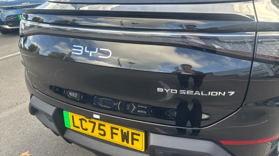 BYD Sealion 7 230kW Comfort 83kWh 5dr Auto Electric Estate - Image 25