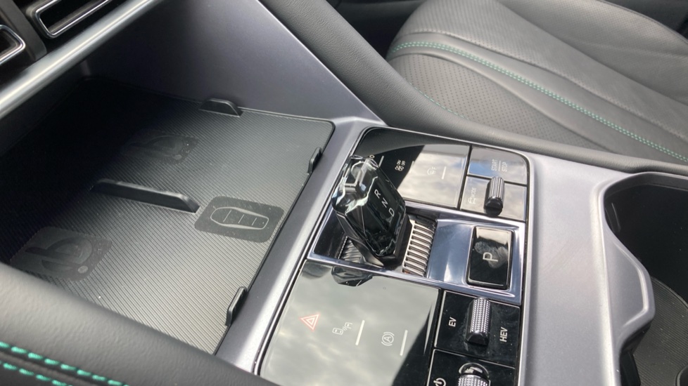 BYD Seal U 1.5 DM-i Comfort 5dr Auto Estate - Image 13