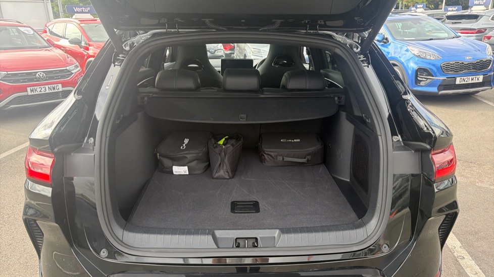 BYD Seal U 1.5 DM-i Comfort 5dr Auto Estate - Image 4