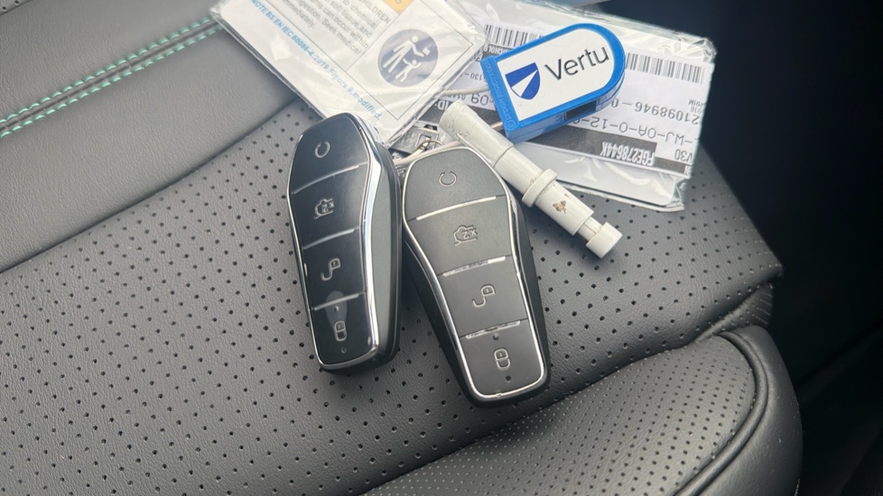 BYD Seal U 1.5 DM-i Comfort 5dr Auto Estate - Image 20