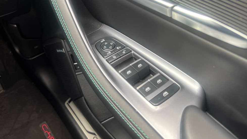 BYD Seal U 1.5 DM-i Comfort 5dr Auto Estate - Image 26