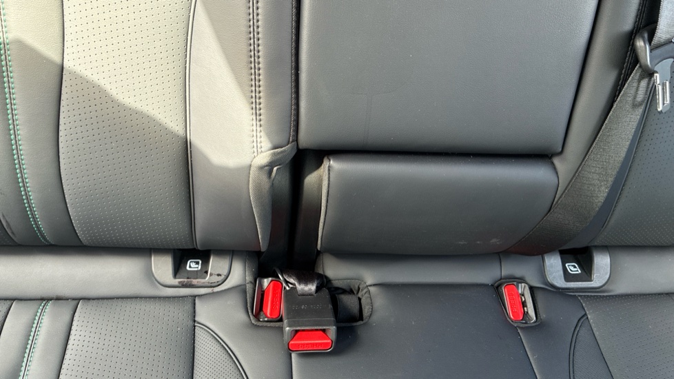 BYD Seal U 1.5 DM-i Comfort 5dr Auto Estate - Image 17