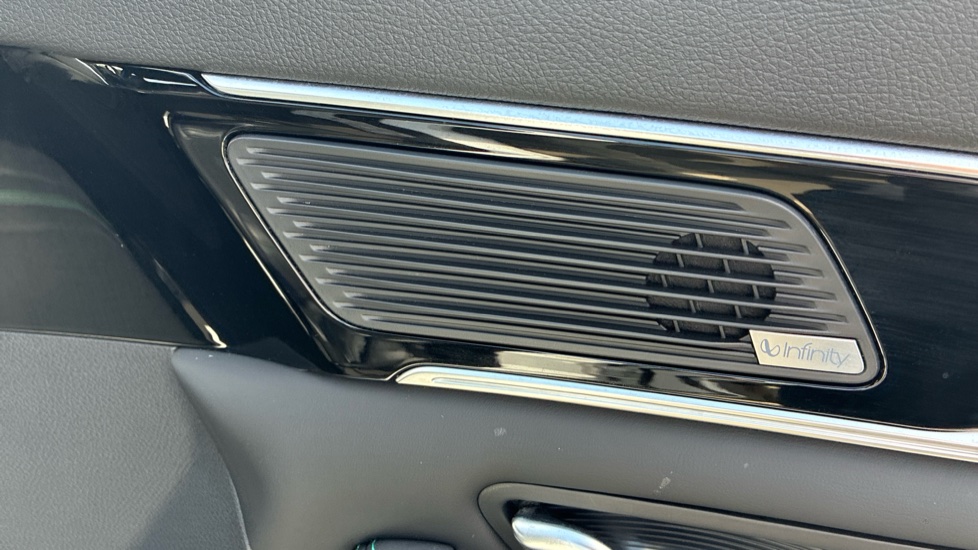 BYD Seal U 1.5 DM-i Comfort 5dr Auto Estate - Image 23