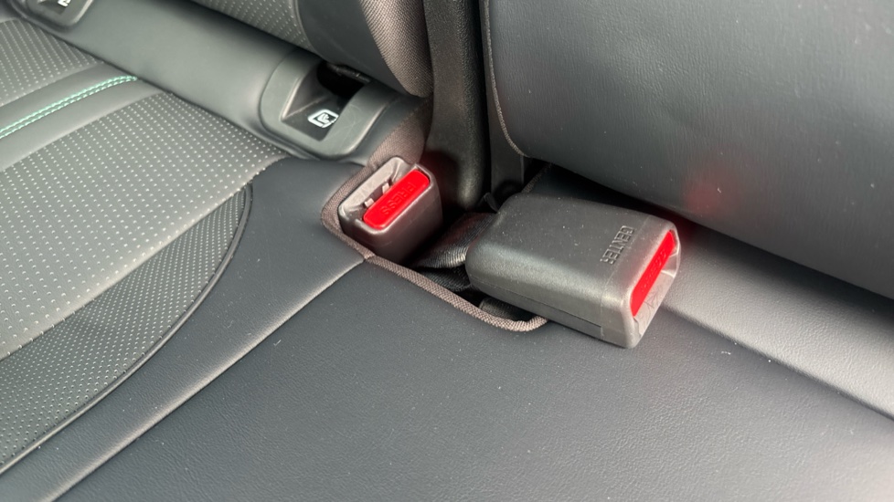 BYD Seal U 1.5 DM-i Comfort 5dr Auto Estate - Image 17