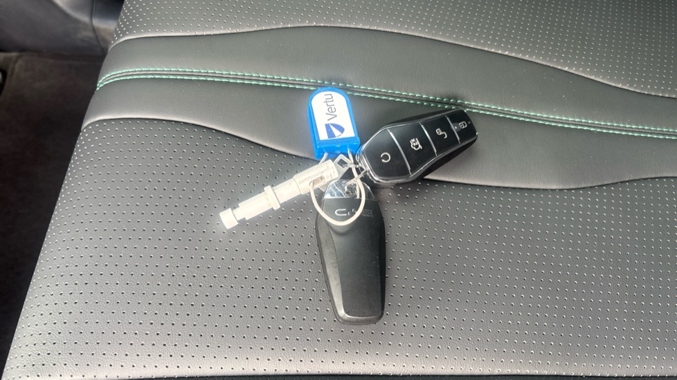 BYD Seal U 1.5 DM-i Comfort 5dr Auto Estate - Image 20