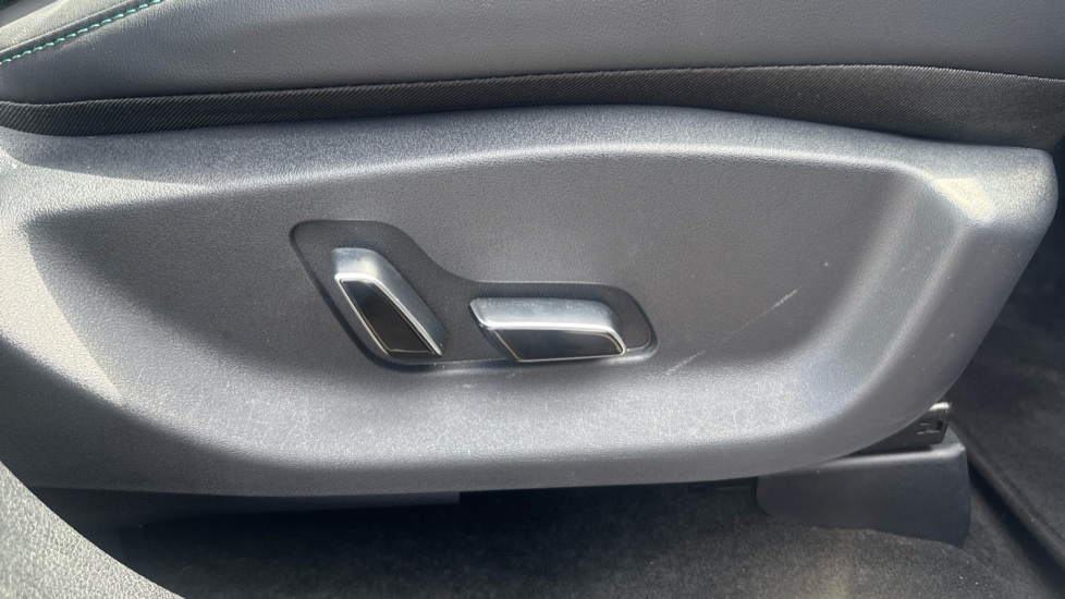 BYD Seal U 1.5 DM-i Comfort 5dr Auto Estate - Image 24