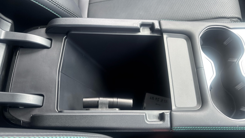 BYD Seal U 1.5 DM-i Comfort 5dr Auto Estate - Image 32