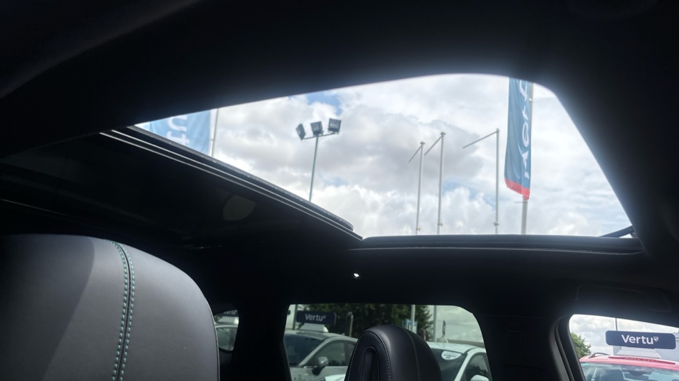 BYD Seal U 1.5 DM-i Comfort 5dr Auto Estate - Image 40
