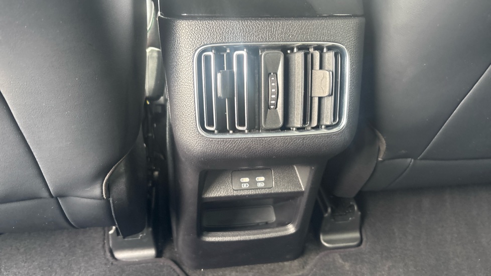 BYD Seal U 1.5 DM-i Boost 5dr Auto Estate - Image 22