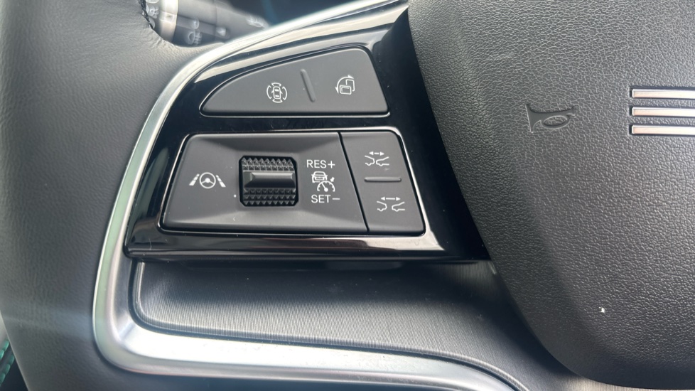 BYD Seal U 1.5 DM-i Boost 5dr Auto Estate - Image 32