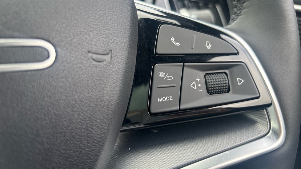 BYD Seal U 1.5 DM-i Boost 5dr Auto Estate - Image 33