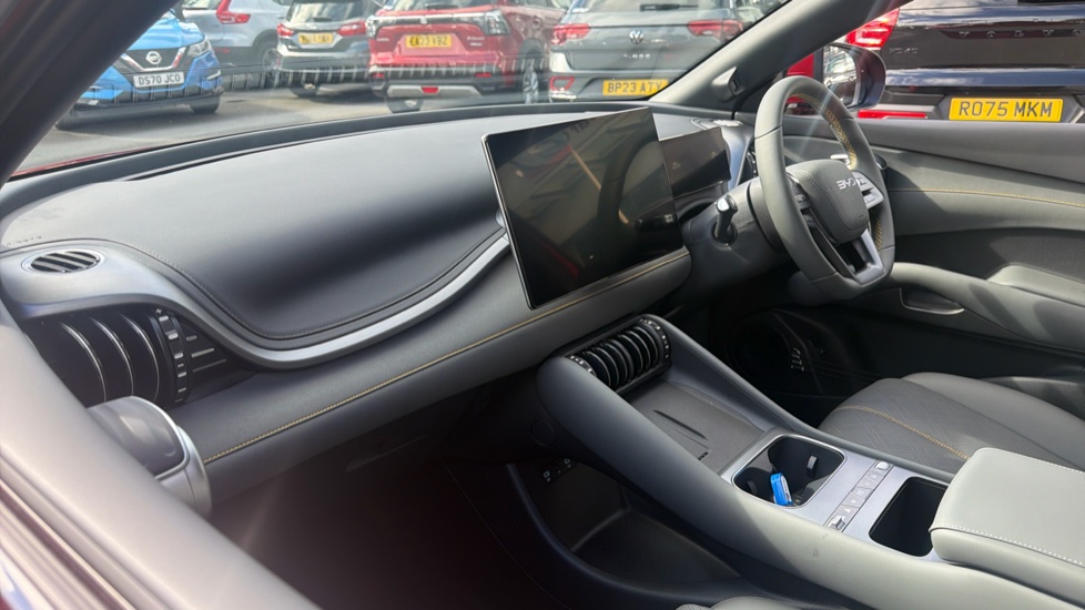 BYD Atto 3 Evo 230kW Design 75kWh 5dr Auto Electric Hatchback - Image 9