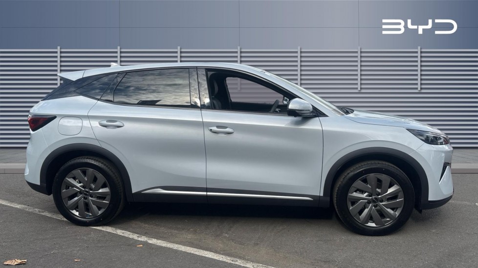 BYD Atto 3 Evo 230kW Design 75kWh 5dr Auto Electric Hatchback - Image 5